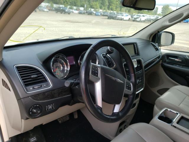 Photo 9 from auction – 2013 CHRYSLER TOWN & COU with VIN 2C4RC1BG5DR529261