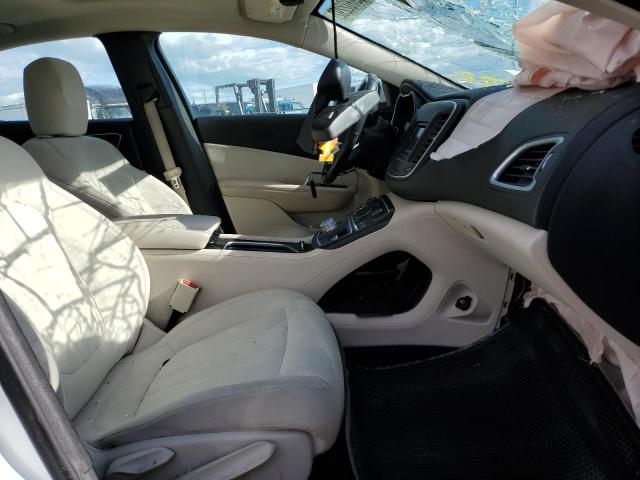 Photo 5 from auction – 2015 CHRYSLER 200 LIMITE with VIN 1C3CCCAB2FN541850