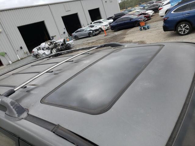 Photo 9 from auction – 1999 LEXUS LX 470 with VIN JT6HT00W8X0057188