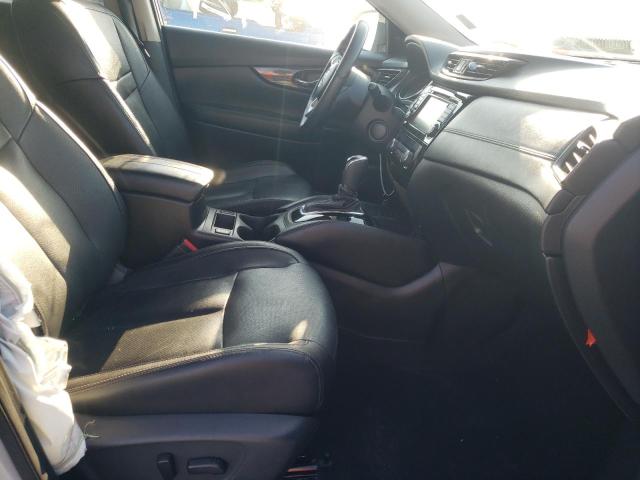 Photo 5 from auction – 2019 NISSAN ROGUE S with VIN 5N1AT2MV2KC823362