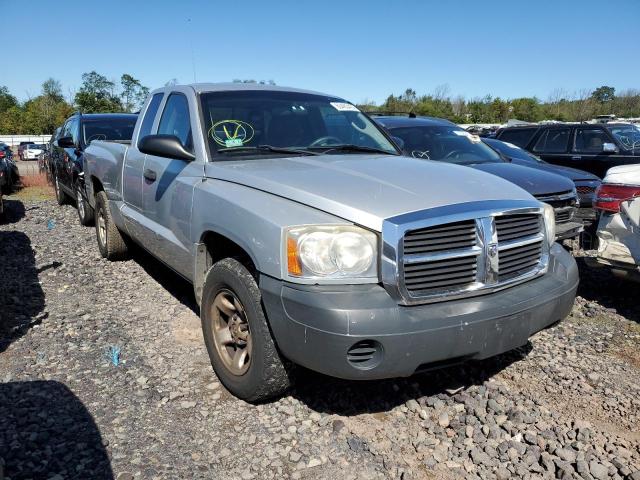 Photo 1 from auction – 2005 DODGE DAKOTA ST with VIN 1D7HW22N85S189567