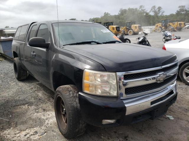 CHEVROLET SILVERADO 2007 with VIN 2GCEC19C171668193 - Photo from auction