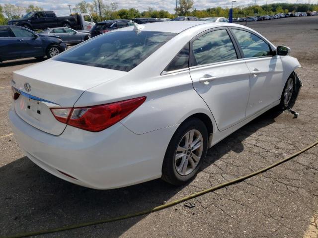Photo 4 from auction – 2013 HYUNDAI SONATA GLS with VIN 5NPEB4AC8DH763389