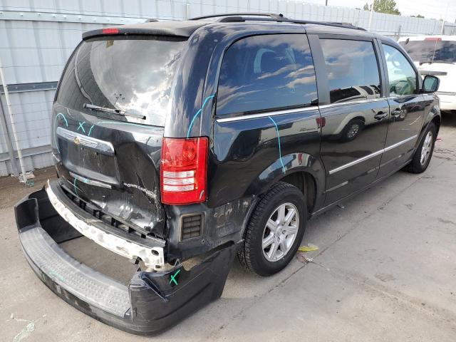 Photo 4 from auction – 2010 CHRYSLER TOWN & COU with VIN 2A4RR5D10AR412966