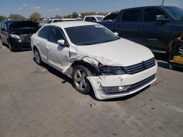 VOLKSWAGEN PASSAT S 2015 with VIN 1VWAS7A32FC101304 - Photo from auction