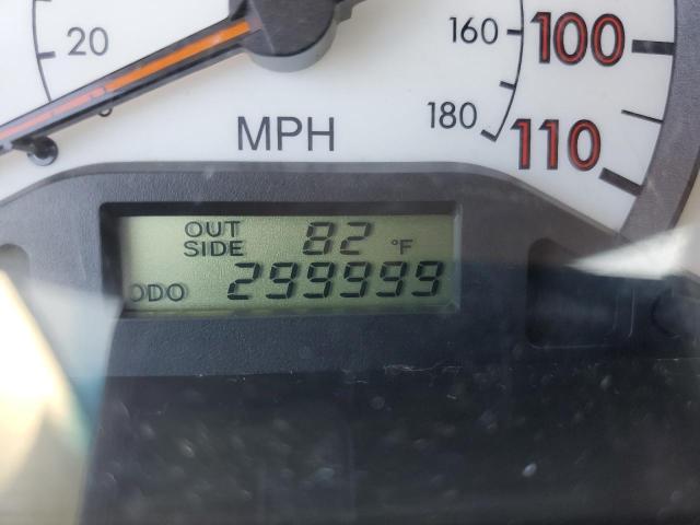 Photo 8 from auction – 2004 TOYOTA COROLLA CE with VIN 1NXBR32E34Z312378