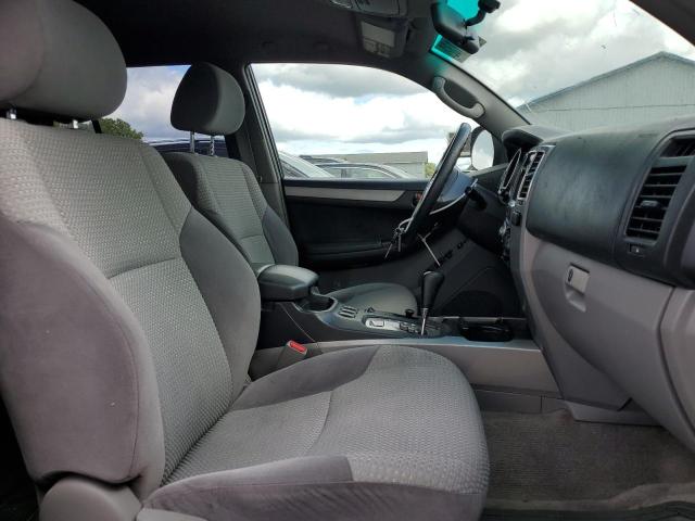 Photo 5 from auction – 2005 TOYOTA 4RUNNER SR with VIN JTEBU14R458046799