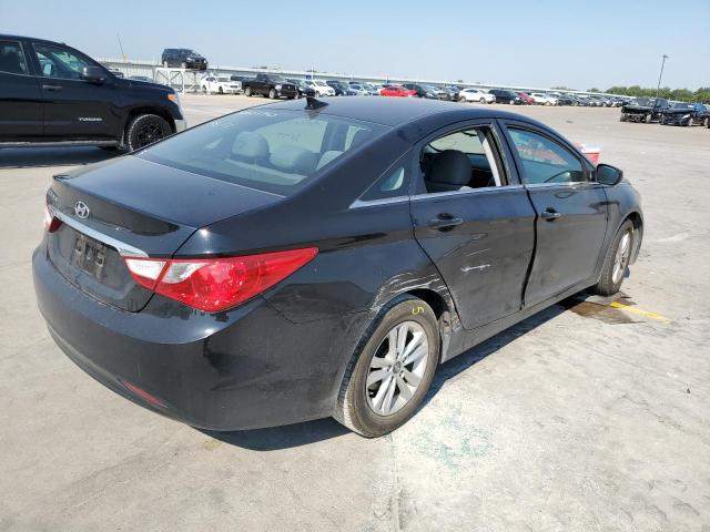 Photo 4 from auction – 2013 HYUNDAI SONATA GLS with VIN 5NPEB4AC3DH649302