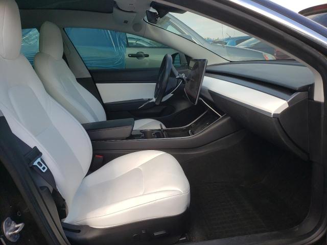 Photo 5 from auction – 2018 TESLA MODEL 3 with VIN 5YJ3E1EB2JF078667