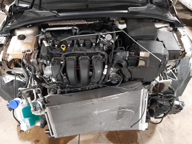 Zdjęcie 7 z aukcji – 2018 FORD FOCUS SE z VIN 1FADP3K28JL257975