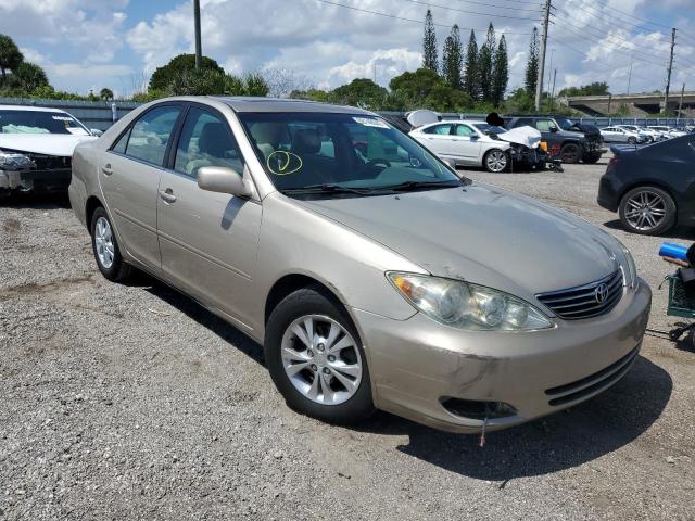 TOYOTA CAMRY LE 2005 with VIN 4T1BE30K95U027593 - Photo from auction