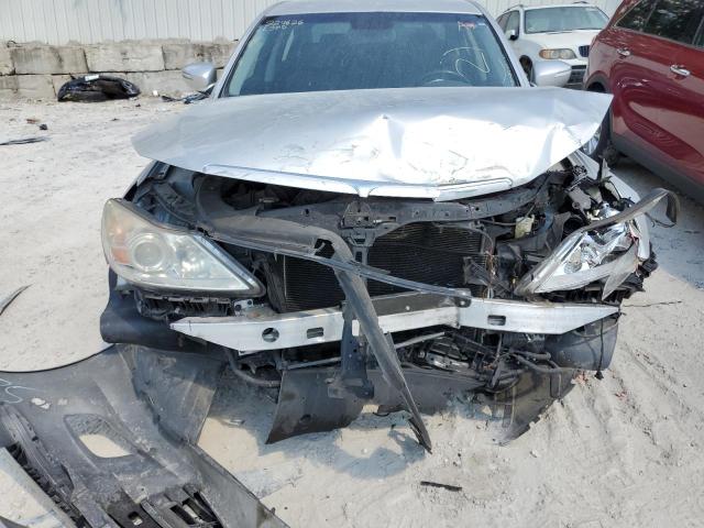 Photo 9 from auction – 2010 HYUNDAI GENESIS 3. with VIN KMHGC4DE2AU072164