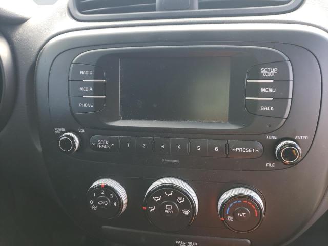 Photo 9 from auction – 2017 KIA SOUL with VIN KNDJN2A23H7477784