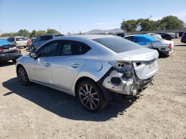Photo 3 from auction – 2018 MAZDA 3 TOURING with VIN 3MZBN1V31JM199560