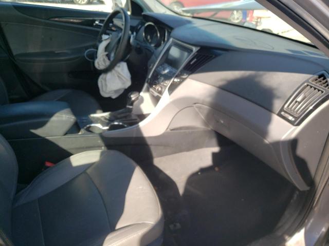 Photo 5 from auction – 2012 HYUNDAI SONATA SE with VIN 5NPEC4AB5CH343009