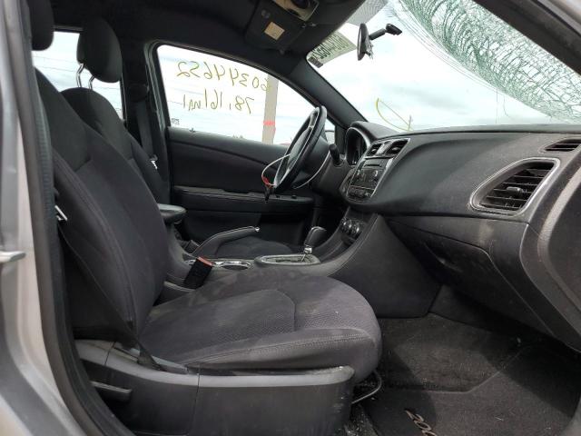 Photo 5 from auction – 2013 CHRYSLER 200 TOURIN with VIN 1C3CCBBB5DN598243
