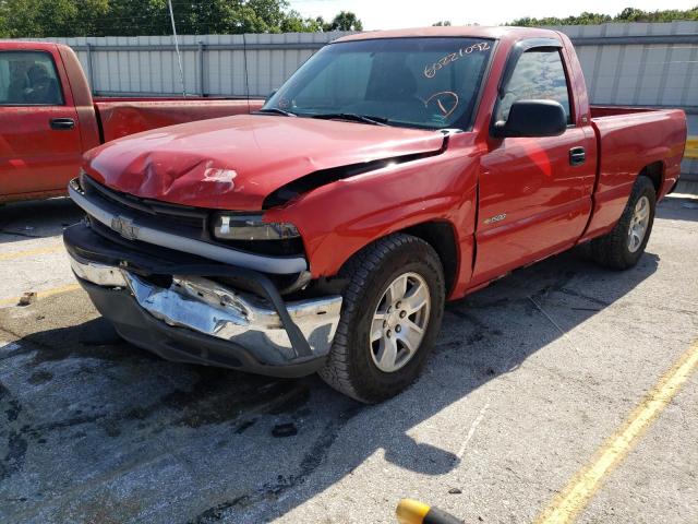 Photo 2 from auction – 2000 CHEVROLET SILVERADO with VIN 1GCEC14W7YZ225573