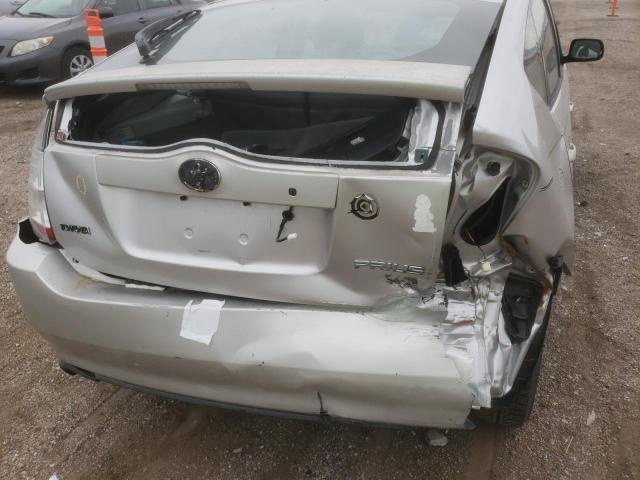 Photo 9 from auction – 2004 TOYOTA PRIUS with VIN JTDKB20U140098754