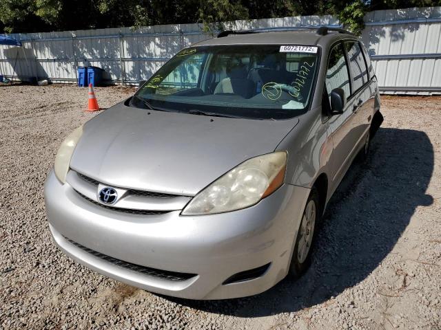 Photo 2 from auction – 2010 TOYOTA SIENNA CE with VIN 5TDKK4CC0AS334477