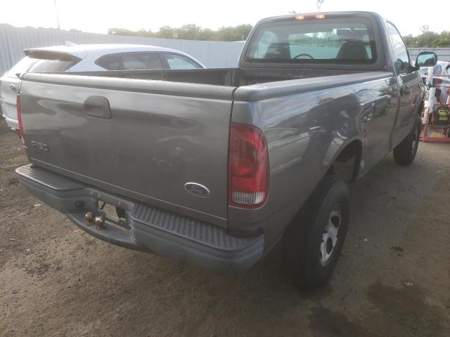 Photo 4 from auction – 2003 FORD F150 with VIN 2FTRF17253CA18316