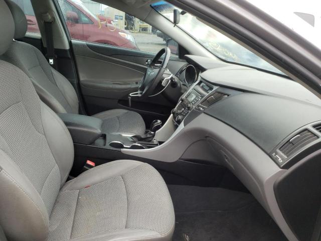 Photo 5 from auction – 2011 HYUNDAI SONATA SE with VIN 5NPEC4AB5BH221345