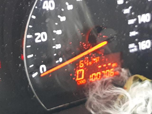 Photo 8 from auction – 2015 KIA SORENTO LX with VIN 5XYKTCA63FG562983