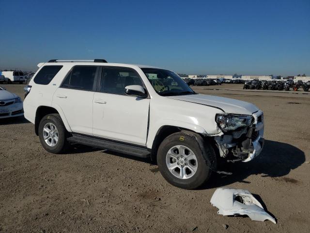 Photo 1 from auction – 2020 TOYOTA 4RUNNER SR with VIN JTEBU5JR0L5777451