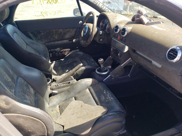 Photo 5 from auction – 2004 AUDI TT QUATTRO with VIN TRUUT28NX41006432