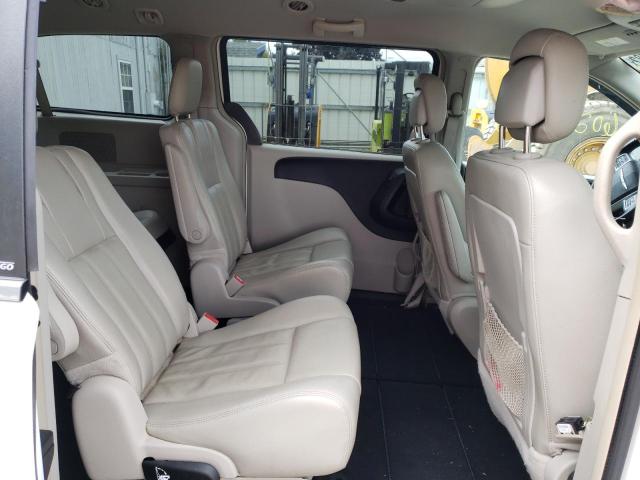 Photo 6 from auction – 2013 CHRYSLER TOWN & COU with VIN 2C4RC1BG5DR529261