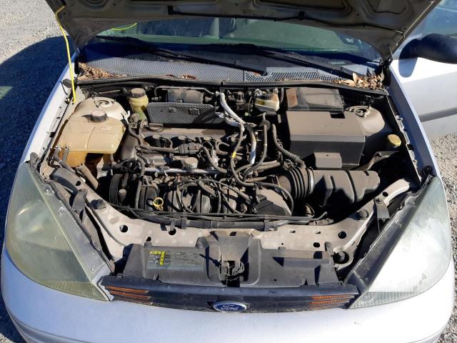 Photo 7 from auction – 2004 FORD FOCUS ZX3 with VIN 3FAFP31Z44R115958