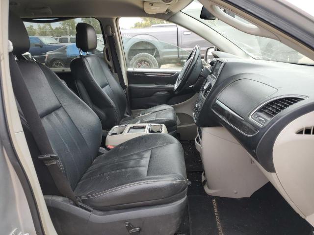 Photo 5 from auction – 2012 CHRYSLER TOWN & COU with VIN 2C4RC1CG2CR163398