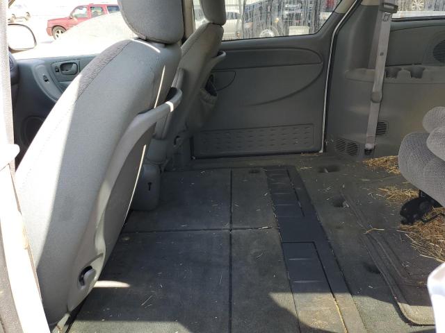 Photo 6 from auction – 2005 CHRYSLER TOWN & COU with VIN 2C4GP54L85R581885