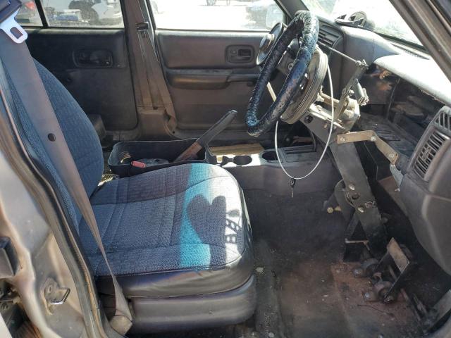 Photo 5 from auction – 2001 JEEP CHEROKEE S with VIN 1J4FF48S91L538244