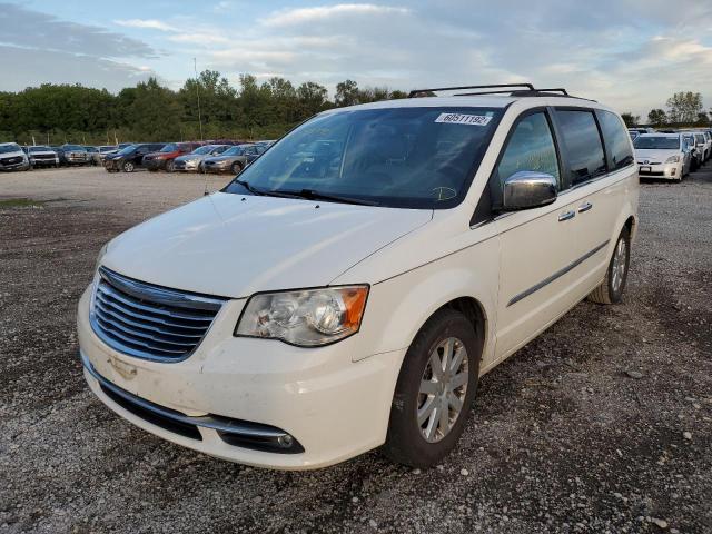 Photo 2 from auction – 2012 CHRYSLER TOWN & COU with VIN 2C4RC1CG9CR289032