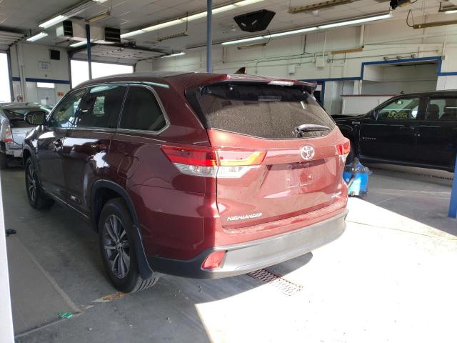 Photo 3 from auction – 2017 TOYOTA HIGHLANDER with VIN 5TDJZRFHXHS359165