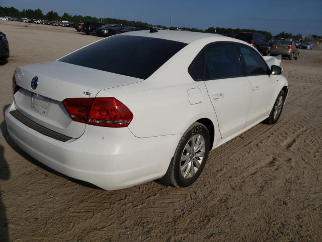 Photo 4 from auction – 2014 VOLKSWAGEN PASSAT S with VIN 1VWAT7A38EC119284