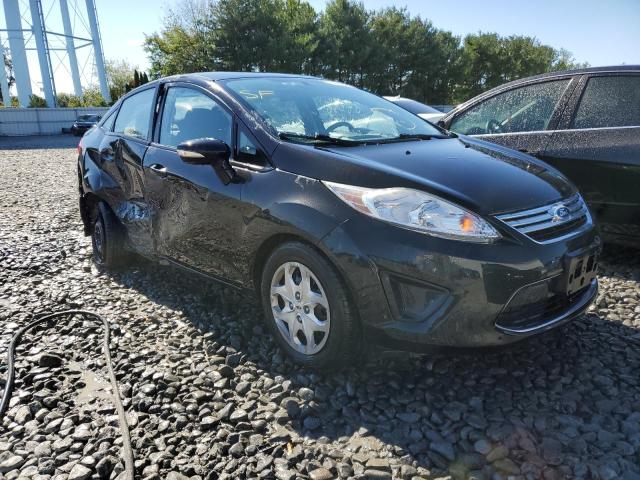 FORD FIESTA SE 2013 with VIN 3FADP4BJ0DM213467 - Photo from auction