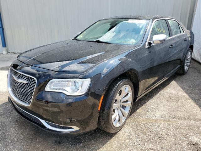 Photo 2 from auction – 2019 CHRYSLER 300 TOURIN with VIN 2C3CCAAG1KH590010