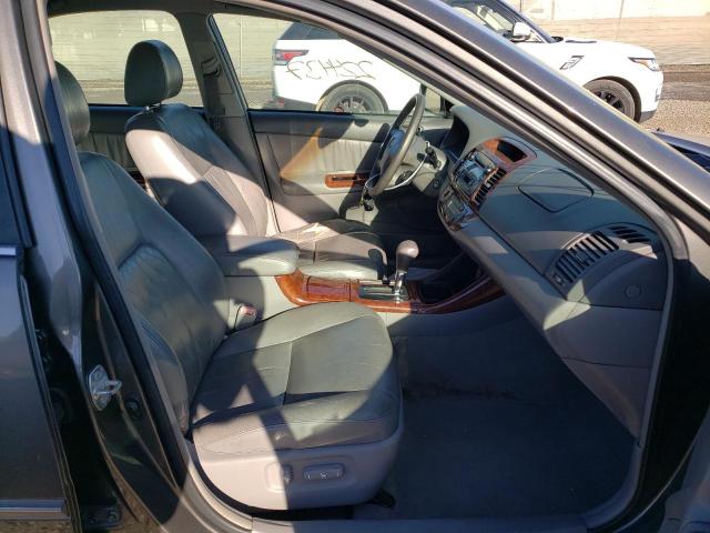 Photo 5 from auction – 2004 TOYOTA CAMRY LE with VIN 4T1BE32K74U852964