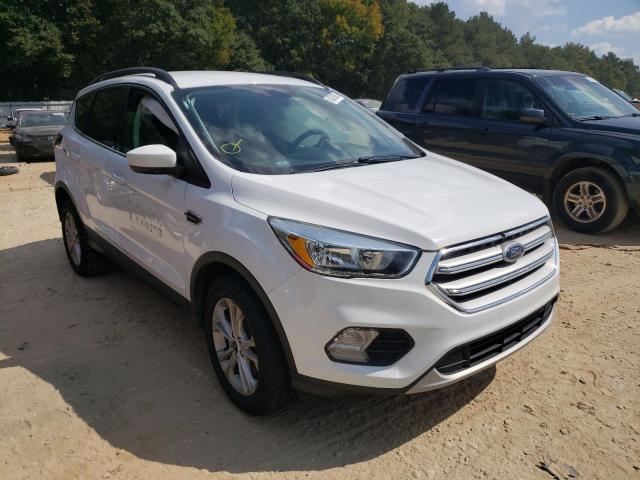 FORD ESCAPE SE 2018 with VIN 1FMCU9GD4JUB53517 - Photo from auction