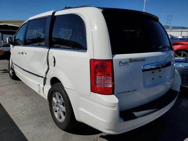 Photo 3 from auction – 2010 CHRYSLER TOWN & COU with VIN 2A4RR5D10AR451153