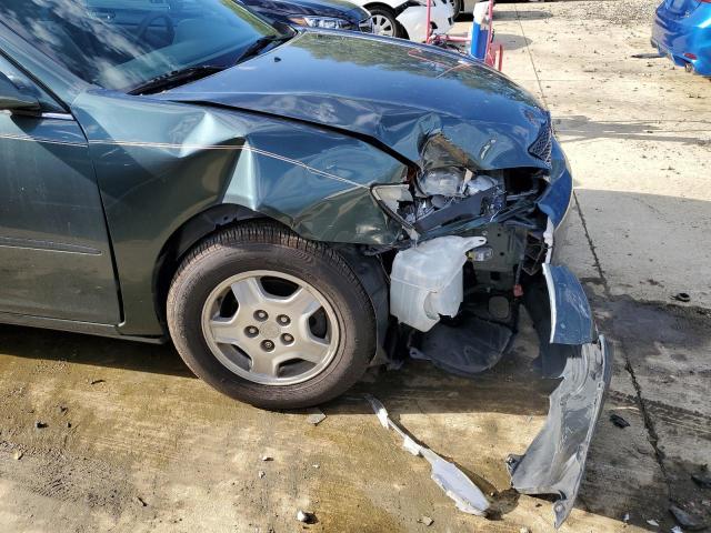 Photo 9 from auction – 2003 TOYOTA CAMRY LE with VIN 4T1BE32K23U647552