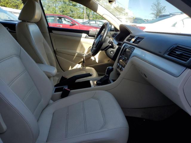 Photo 5 from auction – 2012 VOLKSWAGEN PASSAT SE with VIN 1VWBP7A31CC011627
