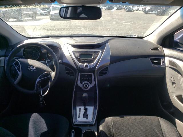 Photo 9 from auction – 2012 HYUNDAI ELANTRA GL with VIN 5NPDH4AE6CH148026