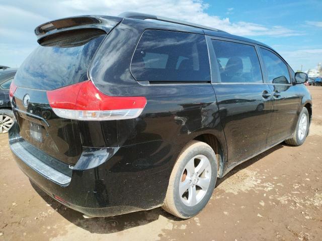 Photo 4 from auction – 2012 TOYOTA SIENNA LE with VIN 5TDKK3DC9CS250797