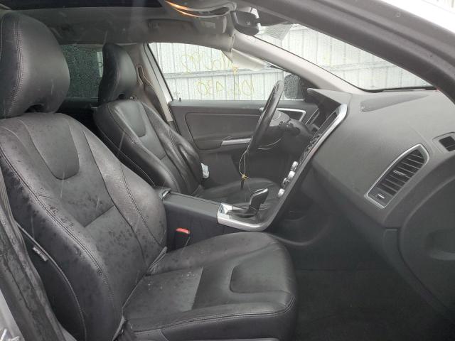 Photo 5 from auction – 2016 VOLVO XC60 T6 PL with VIN YV4902RM3G2780421