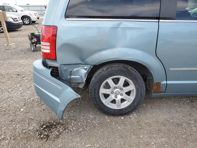 Photo 9 from auction – 2010 CHRYSLER TOWN & COU with VIN 2A4RR5DX1AR360235