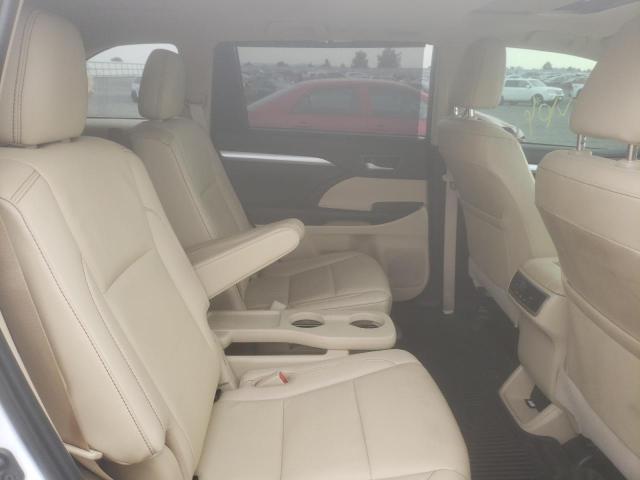 Photo 6 from auction – 2019 TOYOTA HIGHLANDER with VIN 5TDJZRFH8KS921121