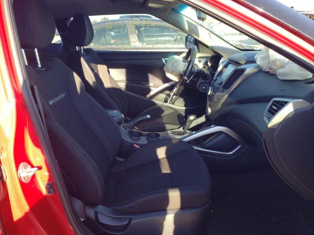 Photo 5 from auction – 2017 HYUNDAI VELOSTER with VIN KMHTC6AD1HU304933