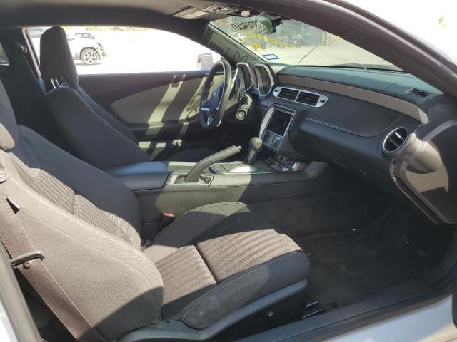 Photo 5 from auction – 2015 CHEVROLET CAMARO LS with VIN 2G1FB1E39F9105978